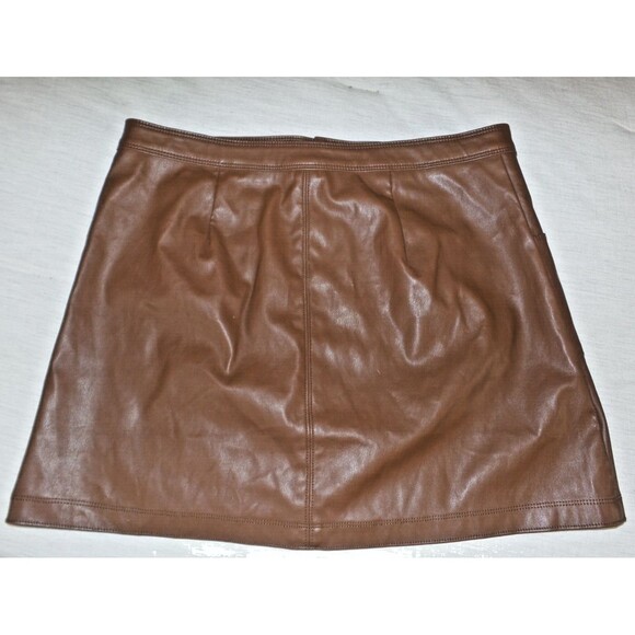 No Boundaries Women Brown Faux Leather Skirt Size 15-17 - Picture 2 of 6